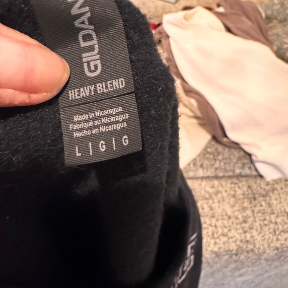 Gildan Black Crewneck Sweater - Unisex - Picture 2 of 2